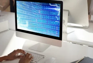 خطوات تنفيذ توحيد العمليات باستخدام تطوير منخفض الكود للمؤسسات