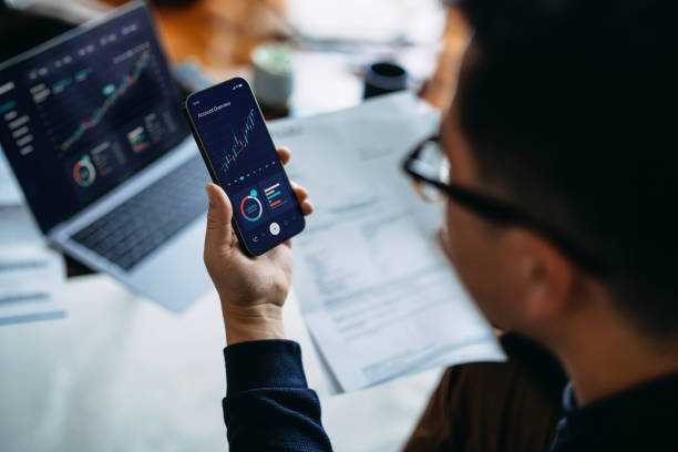 وكيل ذكاء اصطناعي يدعم العمليات المصرفية وإدارة المخاطر داخل البنك