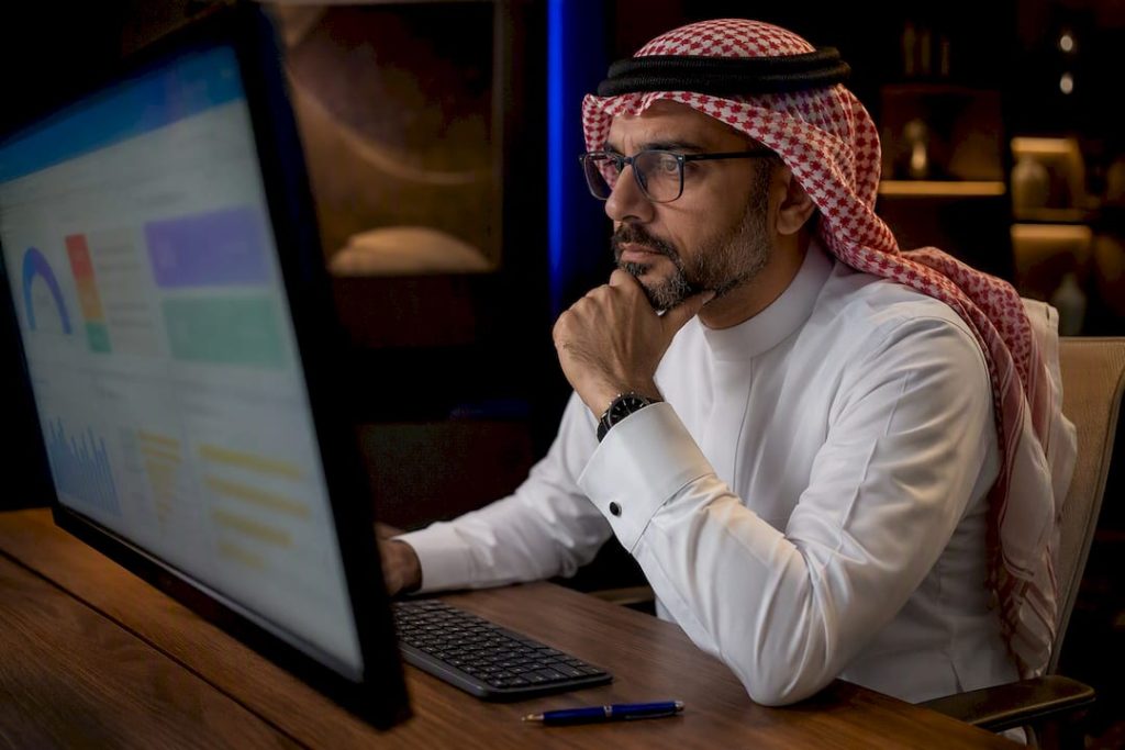IT manager reviewing Dynamics 365 license allocations